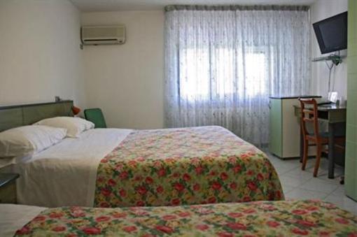 фото отеля Hotel Sole Giulianova