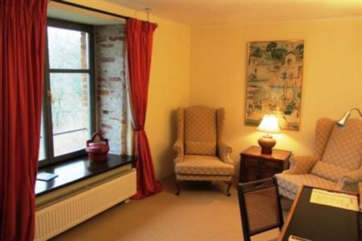 фото отеля Hotel Burg Wanzleben