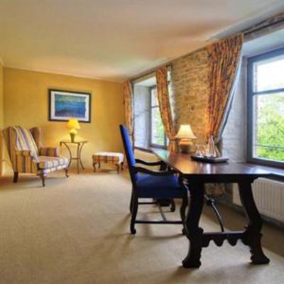 фото отеля Hotel Burg Wanzleben