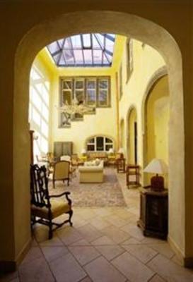фото отеля Hotel Burg Wanzleben