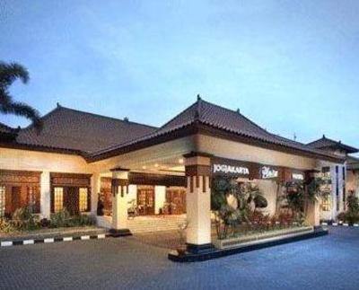 фото отеля Hotel Yogya Plassa