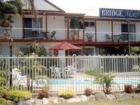 Bridge Motel