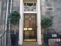 EasyLet Edinburgh Apartments