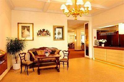 фото отеля Bavaria Hotel Merano
