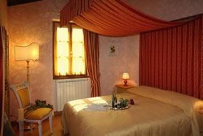 фото отеля Ponte Del Vegnuti Apartments Fivizzano