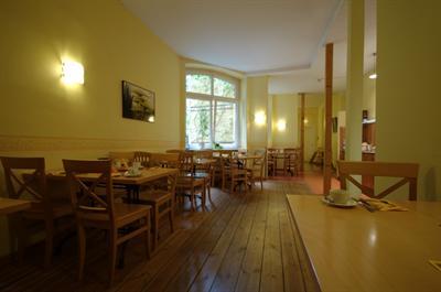 фото отеля Stadthotel Wittenberg Schwarzer Bar