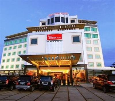 фото отеля Grand Rocky Hotel Bukittinggi