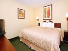 фото отеля Comfort Inn & Suites Pittsburg