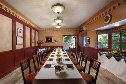 фото отеля Paso Robles Inn