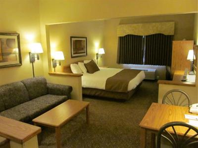 фото отеля Expressway Suites