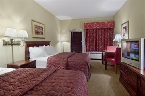 фото отеля Red Roof Pigeon Forge