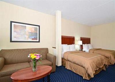 фото отеля Comfort Suites Biltmore Asheville