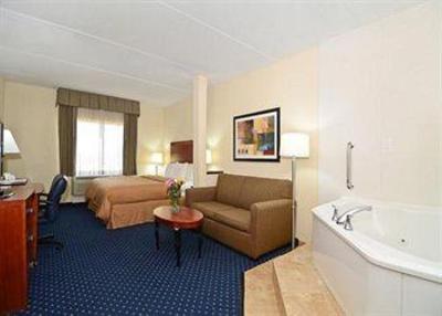 фото отеля Comfort Suites Biltmore Asheville