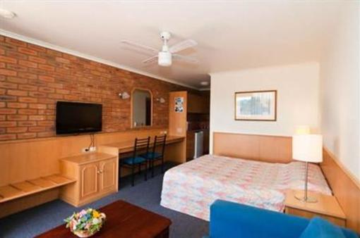 фото отеля Summerhill Motor Inn