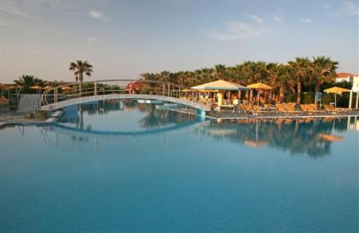 фото отеля Porto Bello Beach Hotel