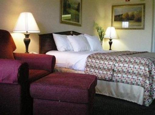 фото отеля Quality Inn Rome