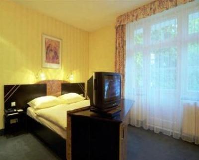фото отеля Graefrather Hof Hotel