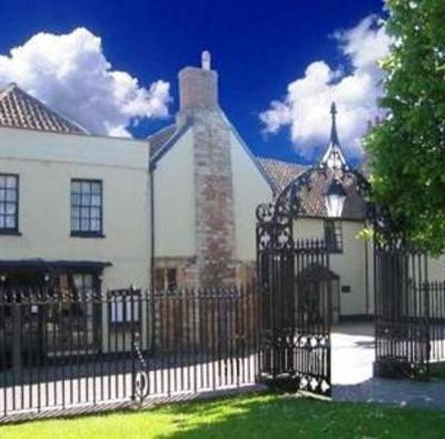 фото отеля Old Vicarage Hotel Bridgwater