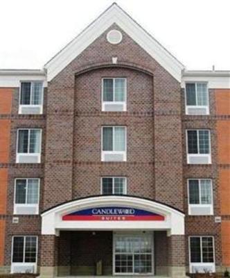 фото отеля Candlewood Suites Olathe