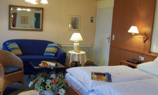 фото отеля Hotel Fürstenberg Bad Neuenahr-Ahrweiler