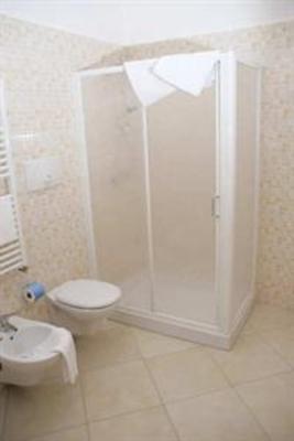 фото отеля Colonna Residence Trani