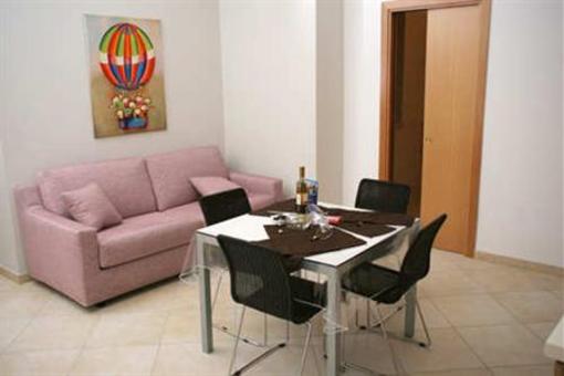 фото отеля Colonna Residence Trani