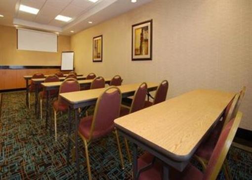 фото отеля Comfort Suites Oxford