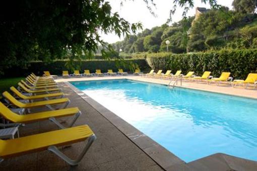 фото отеля Hotel De La Plage Plonevez-Porzay