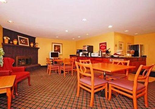 фото отеля Econo Lodge Inn & Suites Des Moines