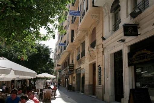 фото отеля Hostal Alicante Valencia