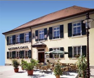 фото отеля Gasthaus zum Engel Rastatt