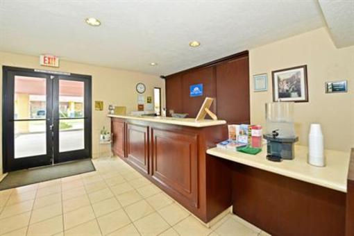 фото отеля Americas Best Value Inn Indio
