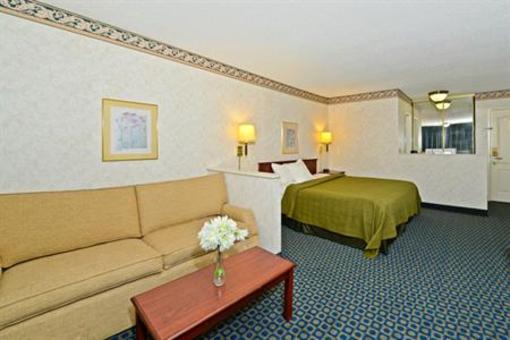 фото отеля Americas Best Value Inn Indio