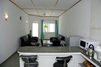 фото отеля Hide Away Holiday Apartments