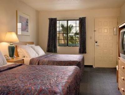 фото отеля Days Inn and Suites Needles