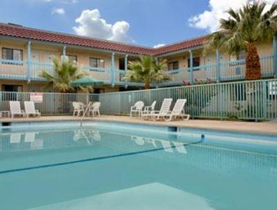 фото отеля Days Inn and Suites Needles