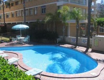 фото отеля Surfspray Court Holiday Apartments Gold Coast