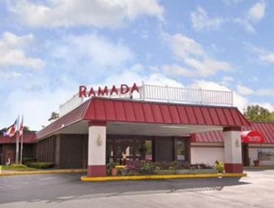 фото отеля Ramada Glens Falls/Lake George Area