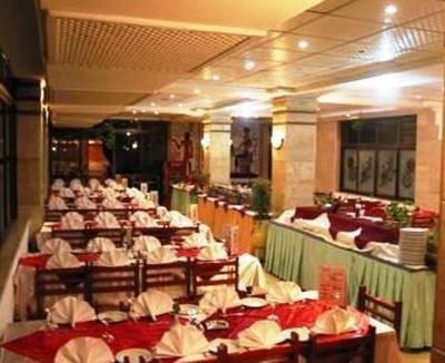фото отеля Karnak Hotel