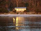 фото отеля Harpers on the Beach