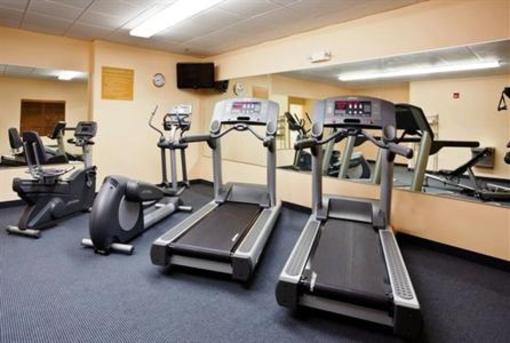фото отеля Candlewood Suites New Bern
