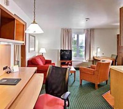 фото отеля TownePlace Suites Chesapeake