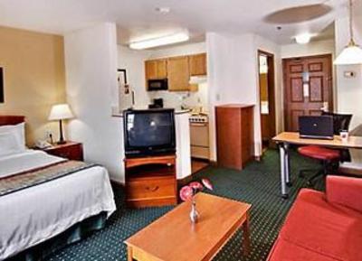 фото отеля TownePlace Suites Chesapeake