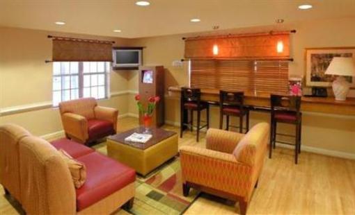 фото отеля TownePlace Suites Chesapeake