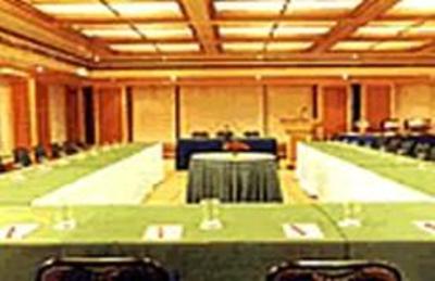 фото отеля President Hotel Pune