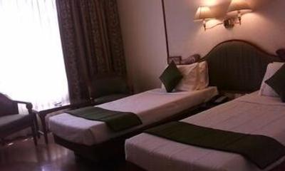 фото отеля President Hotel Pune