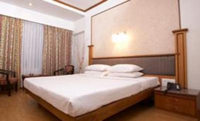 фото отеля President Hotel Pune