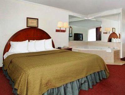 фото отеля Quality Inn & Suites Rock Hill (South Carolina)