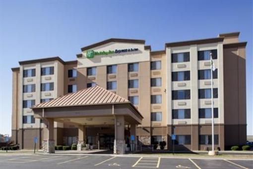 фото отеля Holiday Inn Express Coralville