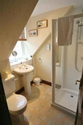 фото отеля Glenernan Guest House